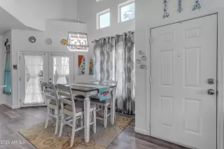 Photo #5: 6686979 Listing 
