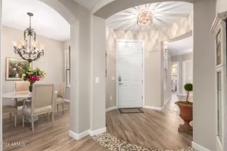 Photo #3: 6687136 Listing 