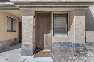 Photo #5: 6687248 Listing