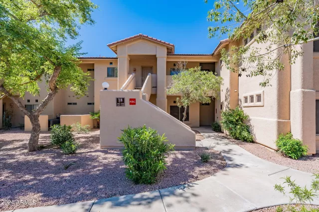 MLS: 6687799 Condo For Sale