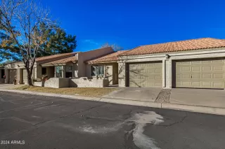 Photo #3: 6687935 Listing 