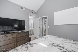 Photo #6: 6687945 Listing 