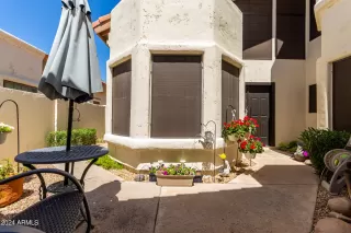 Photo #4: 6688375 Listing