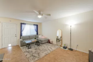 Photo #3: 6688693 Listing