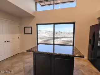 Photo #4: 6688972 Listing