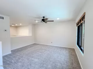 Photo #6: 6688972 Listing