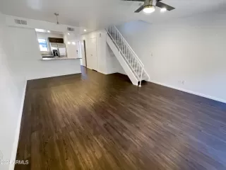 Photo #2: 6689159 Listing