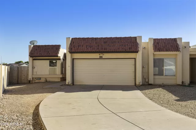 MLS: 6689183 Condo For Sale