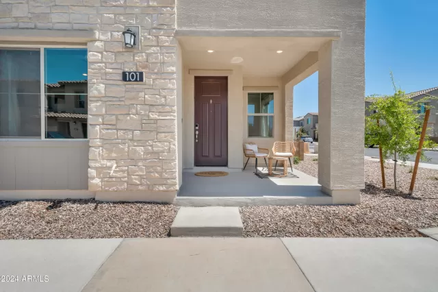 MLS: 6689515 Condo For Sale