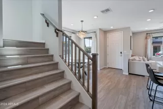 Photo #2: 6689515 Listing