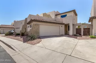 Photo #1: 6689545 Listing 