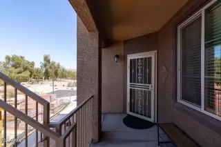 Photo #4: 6689683 Listing