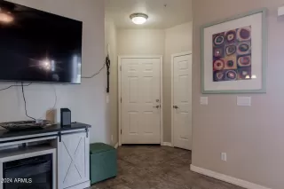 Photo #5: 6689683 Listing