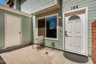 Photo #1: 6690029 Listing 