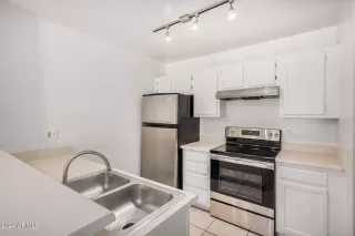 Photo #5: 6690029 Listing 