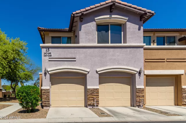 MLS: 6690045 Condo For Sale