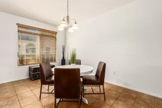 Photo #4: 6690082 Listing