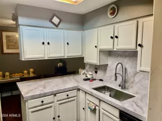 Photo #3: 6690174 Listing 