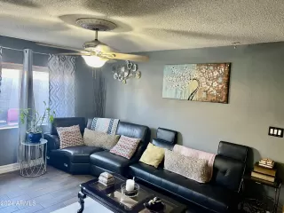 Photo #5: 6690174 Listing 