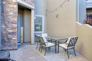 Photo #2: 6690235 Listing