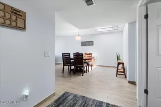 Photo #3: 6690255 Listing