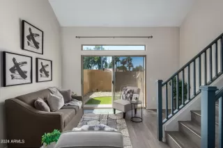 Photo #1: 6690765 Listing