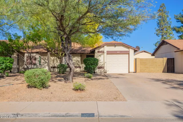 MLS: 6690788 Condo For Sale