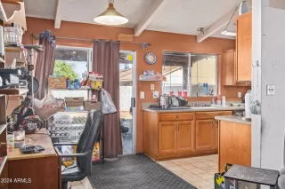 Photo #6: 6690788 Listing