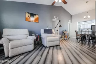 Photo #1: 6690917 Listing