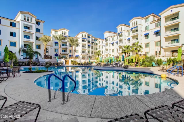 MLS: 6690928 Condo For Sale