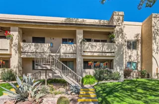 Photo #1: 6690941 Listing