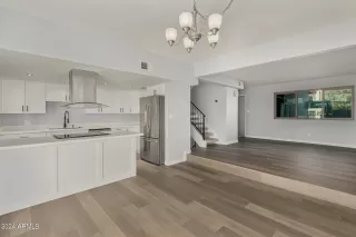 Photo #4: 6691009 Listing