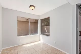 Photo #5: 6691012 Listing 