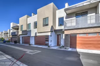 Photo #3: 6691053 Listing 