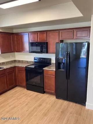 Photo #6: 6691284 Listing