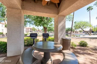 Photo #6: 6691352 Listing 