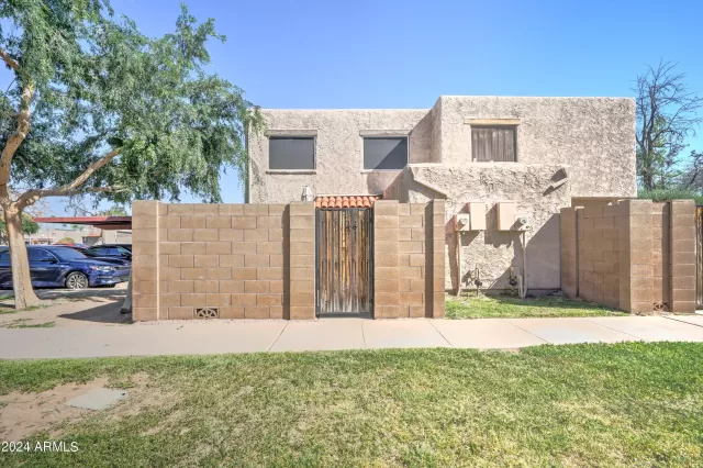 MLS: 6691571 Condo For Sale