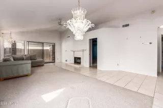 Photo #2: 6691913 Listing