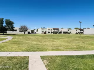 Photo #2: 6692025 Listing 