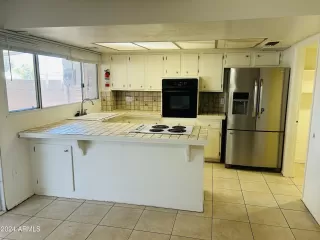 Photo #6: 6692025 Listing 