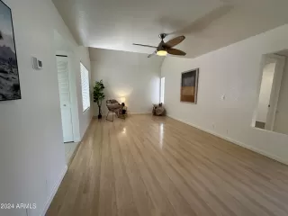 Photo #4: 6692546 Listing 