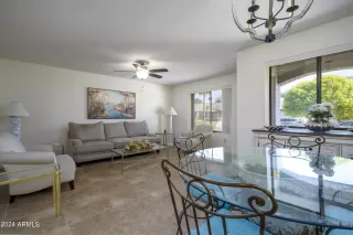 Photo #3: 6693181 Listing