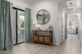 Photo #4: 6693187 Listing 