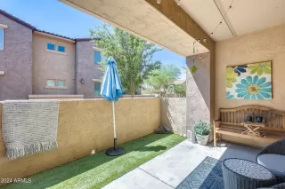 Photo #4: 6693445 Listing