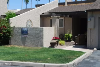 Photo #1: 6693645 Listing