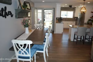 Photo #4: 6693645 Listing