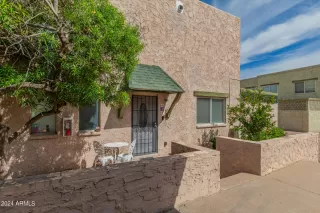 Photo #1: 6693749 Listing