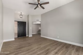 Photo #2: 6693761 Listing 