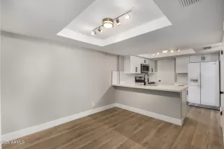 Photo #4: 6693761 Listing 