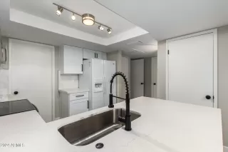 Photo #6: 6693761 Listing 